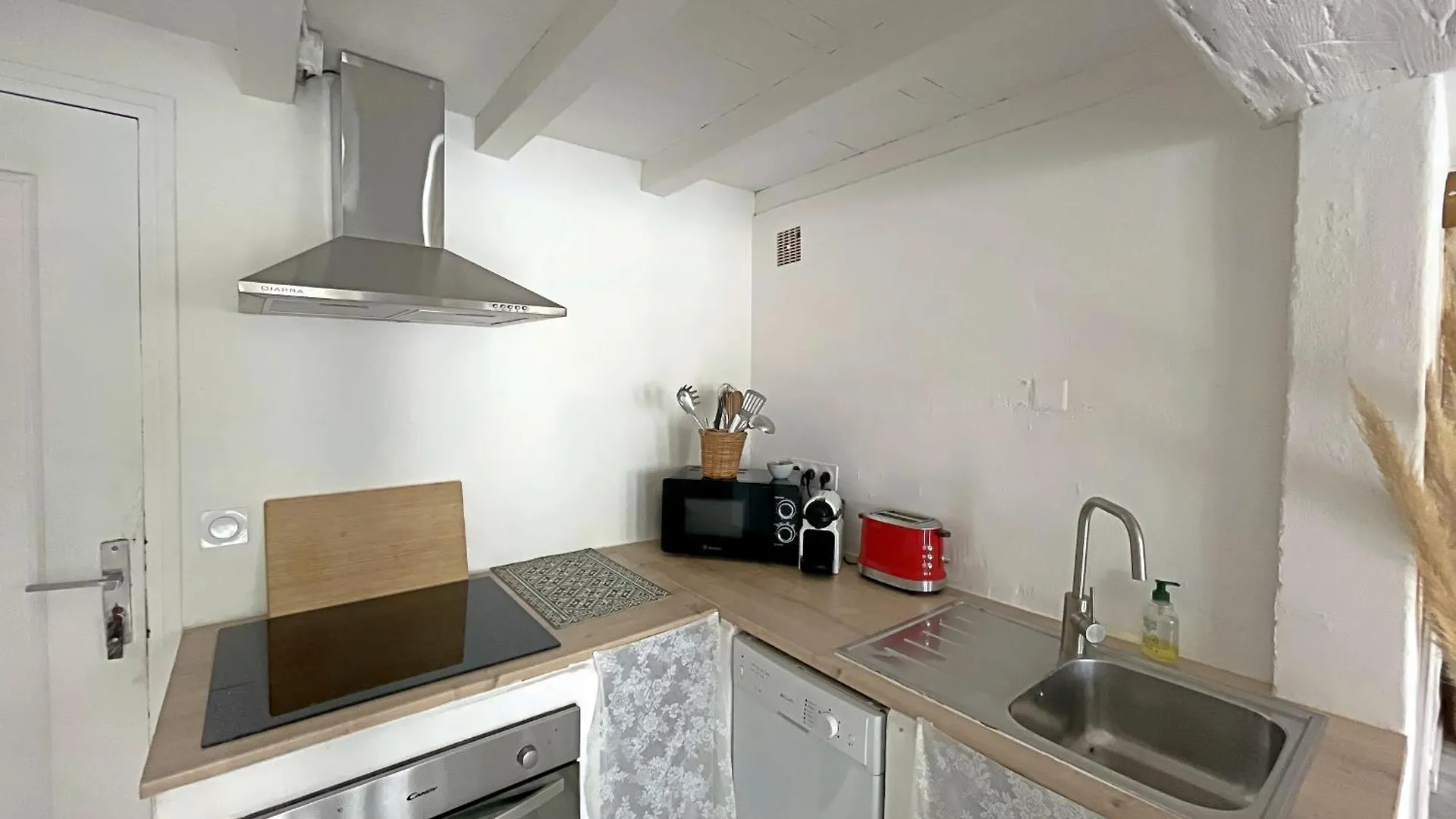 Maison Avec Piscine Et Parking En Camargue - Fr-1-475-171 Saintes-Maries-de-la-Mer