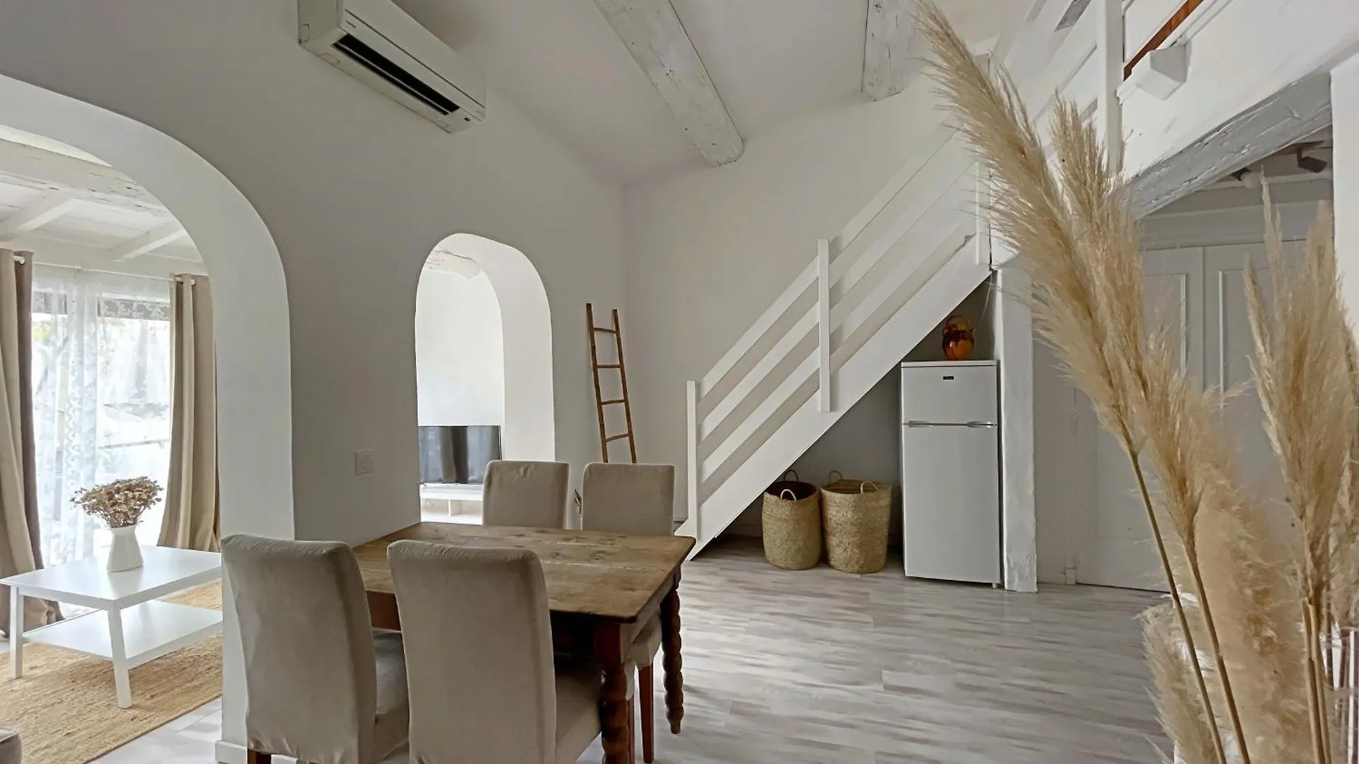 Maison Avec Piscine Et Parking En Camargue - Fr-1-475-171 Saintes-Maries-de-la-Mer Francie